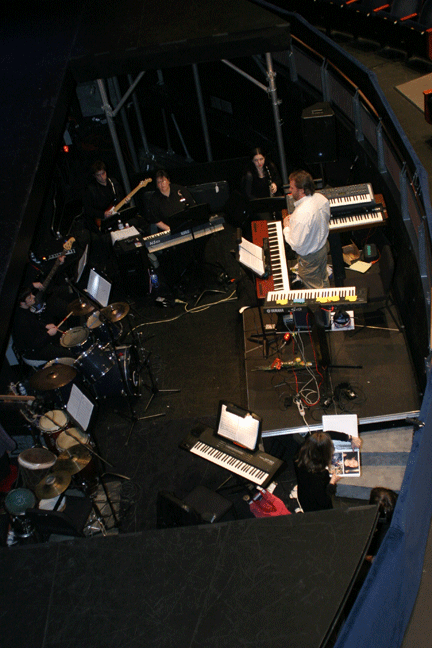aida-pit1.gif